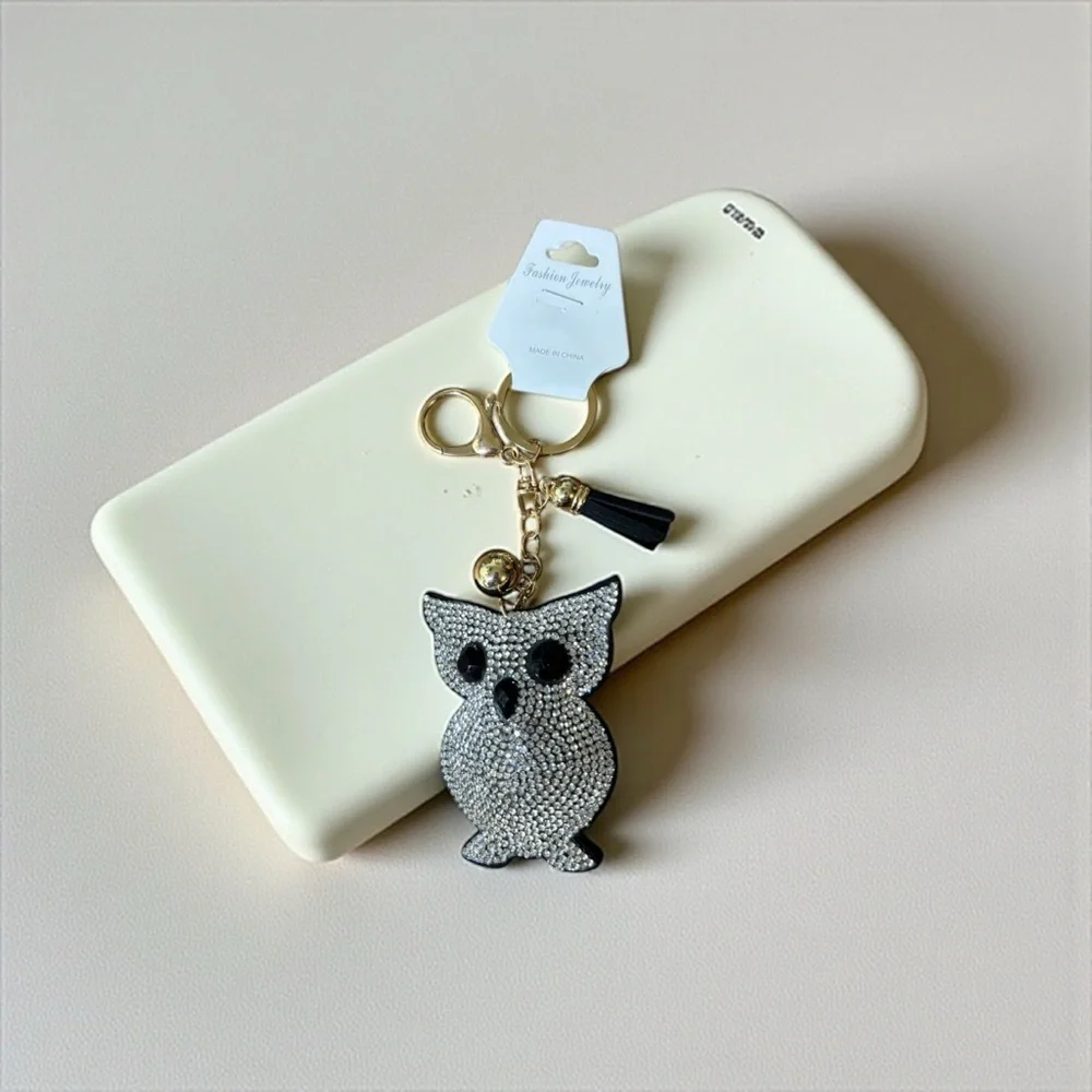 Fashion Jewelry Sparkling Silver and Black Owl Key Holder